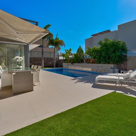 El Duque Private Lux Villa Адехе Екстериор снимка
