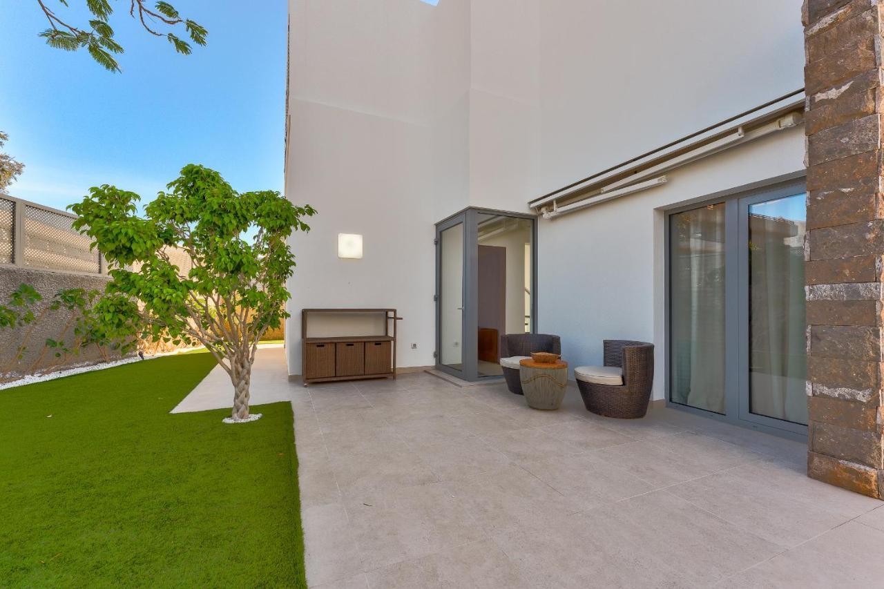 El Duque Private Lux Villa Адехе Екстериор снимка